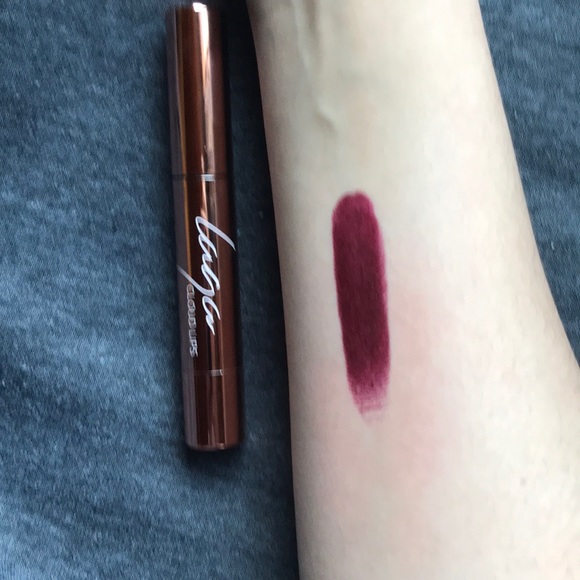 Laqa Cloud Lips lipstick - Picture 2 of 2